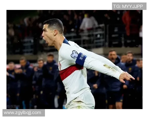 足球巨星C罗的传奇时刻与激情呐喊Siuuuuuuu背后的故事与荣耀 足球巨星C罗的传奇时刻与激情呐喊Siuuuuuuu背后的故事与荣耀